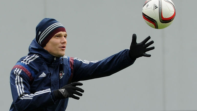 Игорь ДЕНИСОВ якобы требовал премиальные за победы в товарищеских матчах сборной. Фото Алексей ИВАНОВ, Игорь ДЕНИСОВ якобы требовал премиальные за победы в товарищеских матчах сборной. Фото Алексей ИВАНОВ,