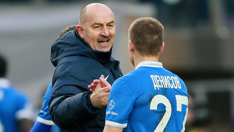 После конфликта со Станиславом ЧЕРЧЕСОВЫМ (справа) Игоря ДЕНИСОВА уже После конфликта со Станиславом ЧЕРЧЕСОВЫМ (справа) Игоря ДЕНИСОВА уже