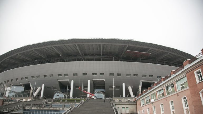 Среда. Санкт-Петербург. Строительство стадиона на Крестовском острове. Фото Кристина КОРОВНИКОВА Среда. Санкт-Петербург. Строительство стадиона на Крестовском острове. Фото Кристина КОРОВНИКОВА