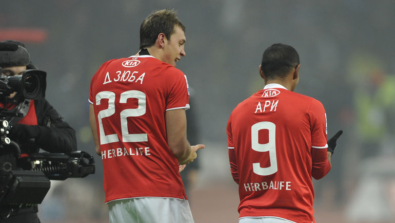 Артем ДЗЮБА и АРИ – будущая связка нападающих сборной России? Фото Александр ФЕДОРОВ, Артем ДЗЮБА и АРИ – будущая связка нападающих сборной России? Фото Александр ФЕДОРОВ,