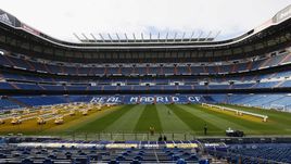 На стадионе