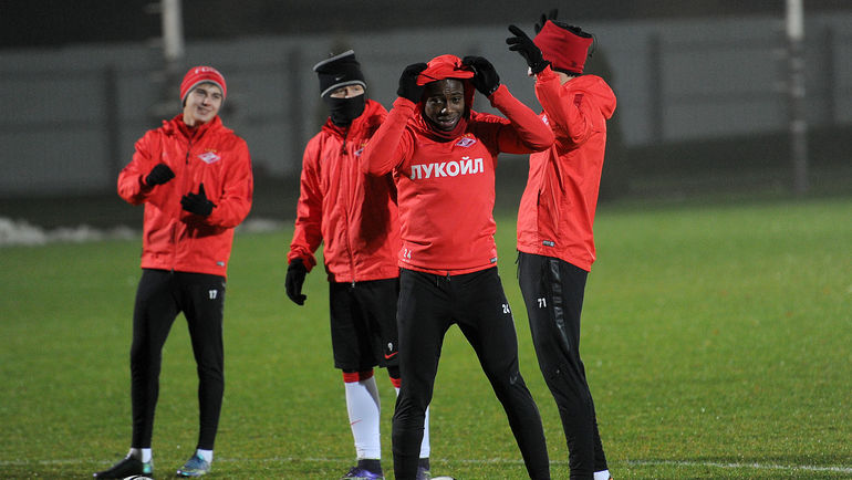 Пятница. Тарасовка. Квинси ПРОМЕС. Фото Алексей ИВАНОВ, Пятница. Тарасовка. Квинси ПРОМЕС. Фото Алексей ИВАНОВ,