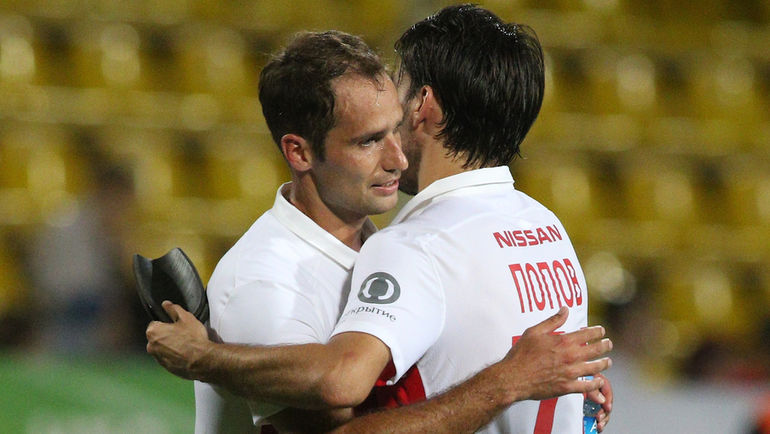 Роман ШИРОКОВ и Ивелин ПОПОВ. Фото Виталий ТИМКИВ Роман ШИРОКОВ и Ивелин ПОПОВ. Фото Виталий ТИМКИВ