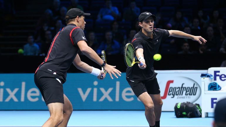 Боб и Майк БРАЙАН. Фото AFP Боб и Майк БРАЙАН. Фото AFP