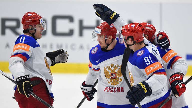 Дружная сборная России на ЧМ в Чехии. Фото REUTERS Дружная сборная России на ЧМ в Чехии. Фото REUTERS