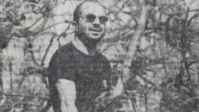 Та самая фотография Хорхе САМПАОЛИ на дереве. Та самая фотография Хорхе САМПАОЛИ на дереве.