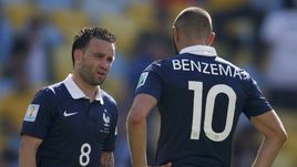 Матье ВАЛЬБУЭНА и Карим БЕНЗЕМА.