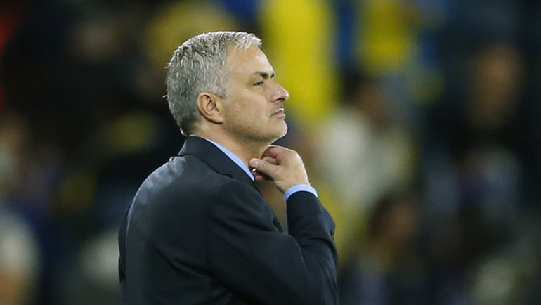 Жозе МОУРИНЬЮ: работа без давления? Фото REUTERS Жозе МОУРИНЬЮ: работа без давления? Фото REUTERS