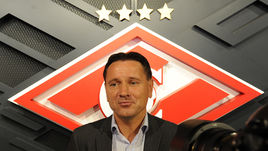 Дмитрий АЛЕНИЧЕВ.