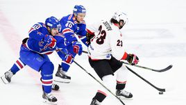 Нападение СКА готово подавить любую оборону.