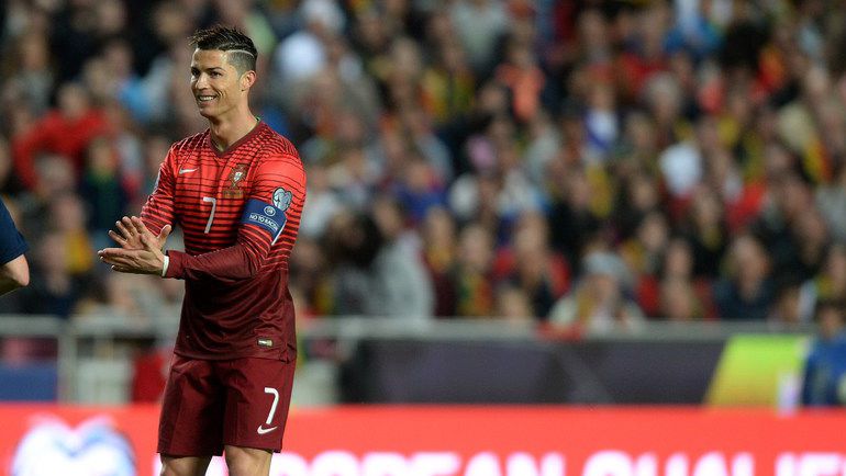 Криштиану РОНАЛДУ утверждает, что ему не хватает титула, завоеванного со сборной Португалии. Фото REUTERS Криштиану РОНАЛДУ утверждает, что ему не хватает титула, завоеванного со сборной Португалии. Фото REUTERS