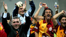 11 мая 2005 года. Стамбул.