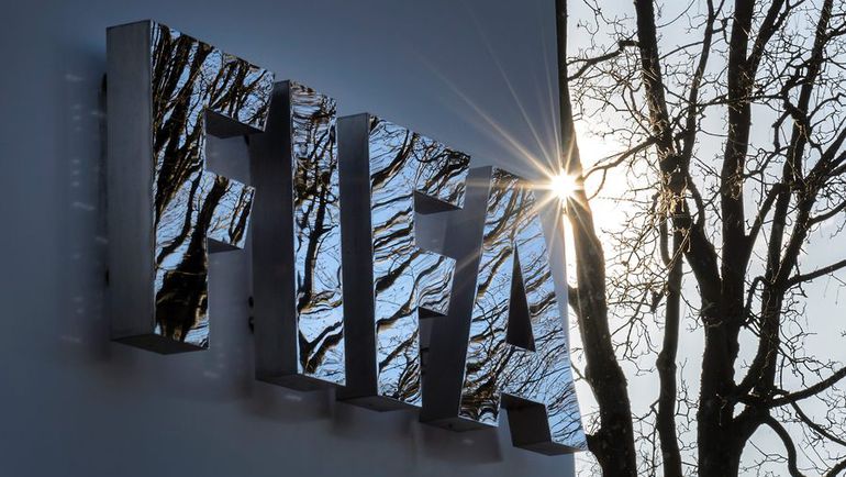 Арбитраж ФИФА наказал главных лиц мирового футбола. Фото AFP Арбитраж ФИФА наказал главных лиц мирового футбола. Фото AFP