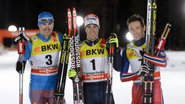 1 января. Ленцерхайде. Сергей УСТЮГОВ (слева), Федерико ПЕЛЛЕГРИНО (в центре) и Финн Хаген КРОГ - призеры спринта на старте