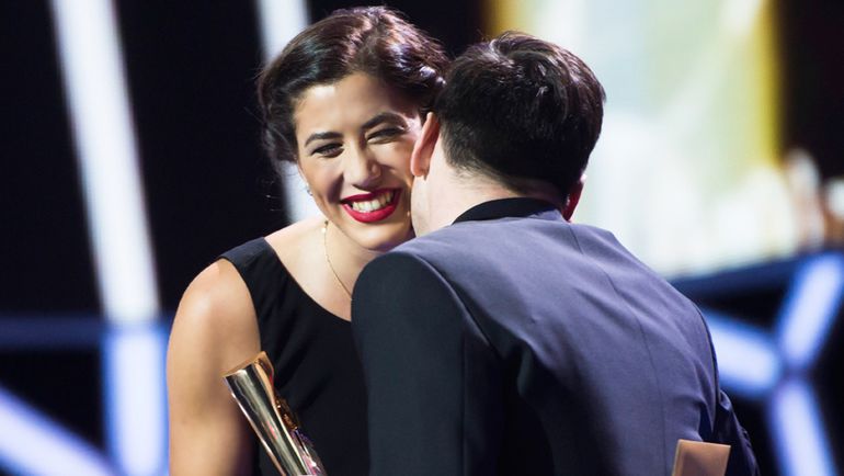 Гарбинье МУГУРУСА и Лионель МЕССИ. Фото www.tennisforum.com Гарбинье МУГУРУСА и Лионель МЕССИ. Фото www.tennisforum.com