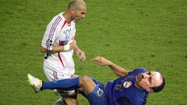 Зинедин Зидан против Рафаэля