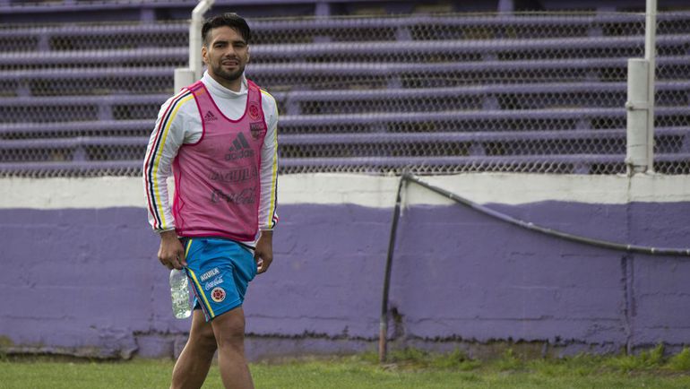 Радамеля ФАЛЬКАО ждут в MLS. Фото AFP Радамеля ФАЛЬКАО ждут в MLS. Фото AFP