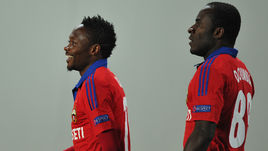 Ахмед МУСА (слева) - главная надежда ЦСКА в атаке во второй части сезона-2015/16 и Сейду ДУМБЬЯ.