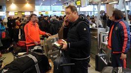 Воскресенье. Аэропорт