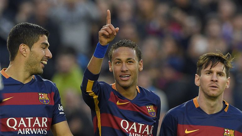 НЕЙМАР (в центре), Луис СУАРЕС (слева) и Лионель МЕССИ. Фото AFP НЕЙМАР (в центре), Луис СУАРЕС (слева) и Лионель МЕССИ. Фото AFP