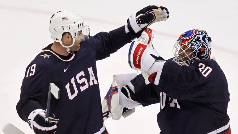 Райан УИТНИ и Тим ТОМАС.