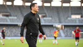 Дмитрий АЛЕНИЧЕВ.