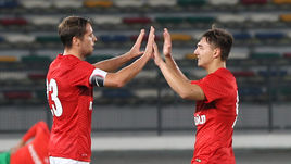 Четверг. Абу-Даби.