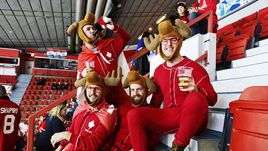 Канадские болельщики, посетившие МЧМ в Финляндии, преисполнены желанием приехать на чемпионат мира в Россию.