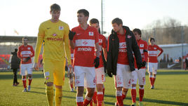 "Молодым защитникам в России не доверяют"