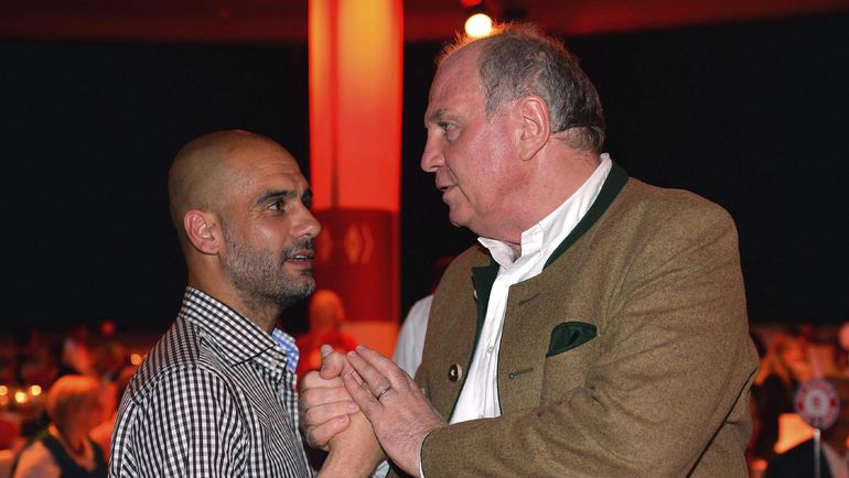 Хосеп ГВАРДЬОЛА и Ули ХЕНЕСС. Фото REUTERS Хосеп ГВАРДЬОЛА и Ули ХЕНЕСС. Фото REUTERS