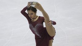 Среда. Братислава. Евгения МЕДВЕДЕВА лидирует после короткой программы.