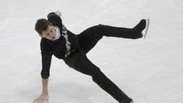 Среда. Братислава. Максим КОВТУН падает с тройного акселя.