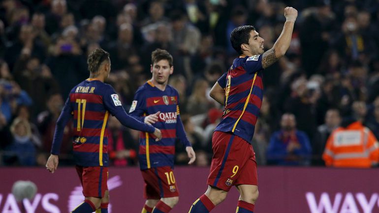 Звездное три нападения сине-гранатовых (слева направо): НЕЙМАР, Лионель МЕССИ и Луис СУАРЕС. Фото REUTERS Звездное три нападения сине-гранатовых (слева направо): НЕЙМАР, Лионель МЕССИ и Луис СУАРЕС. Фото REUTERS