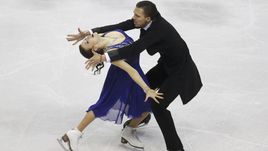 Сегодня. Братислава. Екатерина БОБРОВА и Дмитрий СОЛОВЬЕВ исполняют короткий танец.