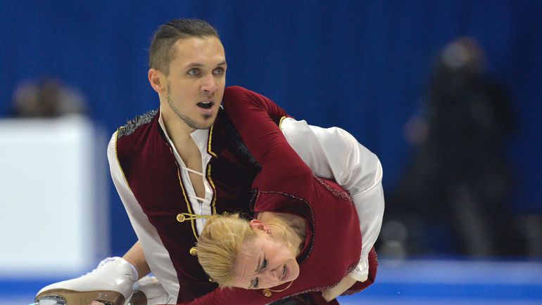 Сегодня. Братислава. Максим ТРАНЬКОВ и Татьяна ВОЛОСОЖАР. Фото AFP Сегодня. Братислава. Максим ТРАНЬКОВ и Татьяна ВОЛОСОЖАР. Фото AFP