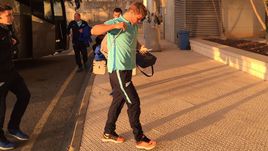 Понедельник. Фару.