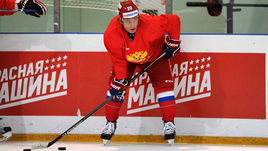 Понедельник. Новогорск. Александр СЕМИН на тренировке сборной России.