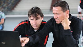 Главный тренер