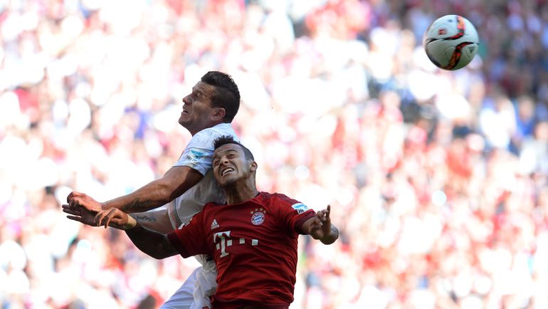 Рауль БОБАДИЛЬЯ (слева) и Тиагу АЛЬКАНТАРА. Фото AFP Рауль БОБАДИЛЬЯ (слева) и Тиагу АЛЬКАНТАРА. Фото AFP