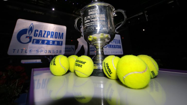 Кубок за победу в St. Petersburg Ladies Trophy. Фото wta.formulatx.com Кубок за победу в St. Petersburg Ladies Trophy. Фото wta.formulatx.com