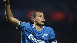 Артем ДЗЮБА - один из лучших бомбардиров группового турнира Лиги чемпионов.