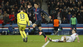 Вчера. Париж.