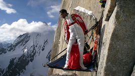 Валерий РОЗОВ.