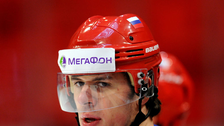 Евгений МАЛКИН на чемпионате мира-2012. Фото Владимир БЕЗЗУБОВ, photo.khl.ru Евгений МАЛКИН на чемпионате мира-2012. Фото Владимир БЕЗЗУБОВ, photo.khl.ru