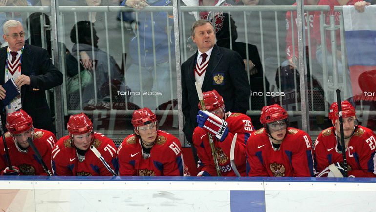 Владимир КРИКУНОВ и его команда. Фото Александр ВИЛЬФ Владимир КРИКУНОВ и его команда. Фото Александр ВИЛЬФ