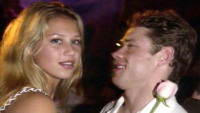 Анна КУРНИКОВА и Павел БУРЕ. Фото THE MIRRROR Анна КУРНИКОВА и Павел БУРЕ. Фото THE MIRRROR