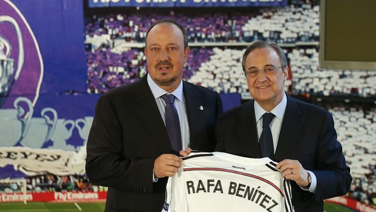 Флорентино ПЕРЕС (справа) не дал Рафаэлю БЕНИТЕСУ даже года. Фото REUTERS Флорентино ПЕРЕС (справа) не дал Рафаэлю БЕНИТЕСУ даже года. Фото REUTERS