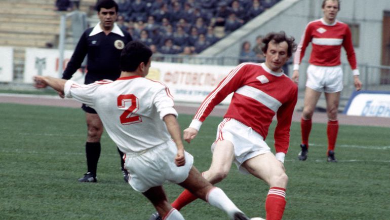 18 августа 1976 года. Юрий ГАВРИЛОВ (второй справа). Фото Федор АЛЕКСЕЕВ 18 августа 1976 года. Юрий ГАВРИЛОВ (второй справа). Фото Федор АЛЕКСЕЕВ