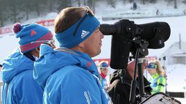 Старший тренер женской сборной России Сергей КОНОВАЛОВ.