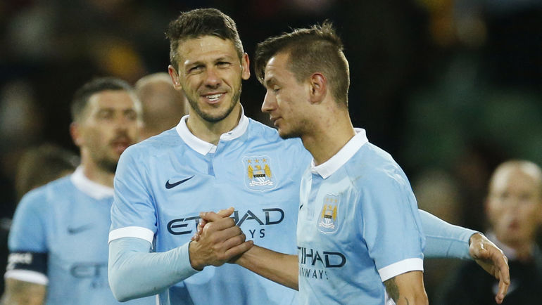 Британские журналисты считают, что у Мартина ДЕМИКЕЛИСА нет будущего в премьер-лиге. Фото REUTERS Британские журналисты считают, что у Мартина ДЕМИКЕЛИСА нет будущего в премьер-лиге. Фото REUTERS